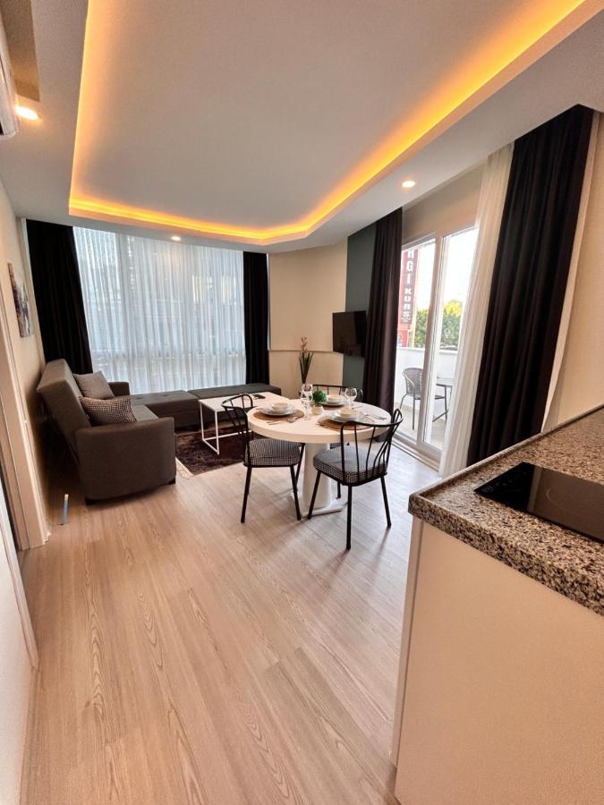Hadrians Tower Aparthotel Antalya Buitenkant foto